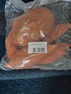 Diverse keramische beeldjes: papegaaien, paddenstoelen, Ophalen, Nieuw