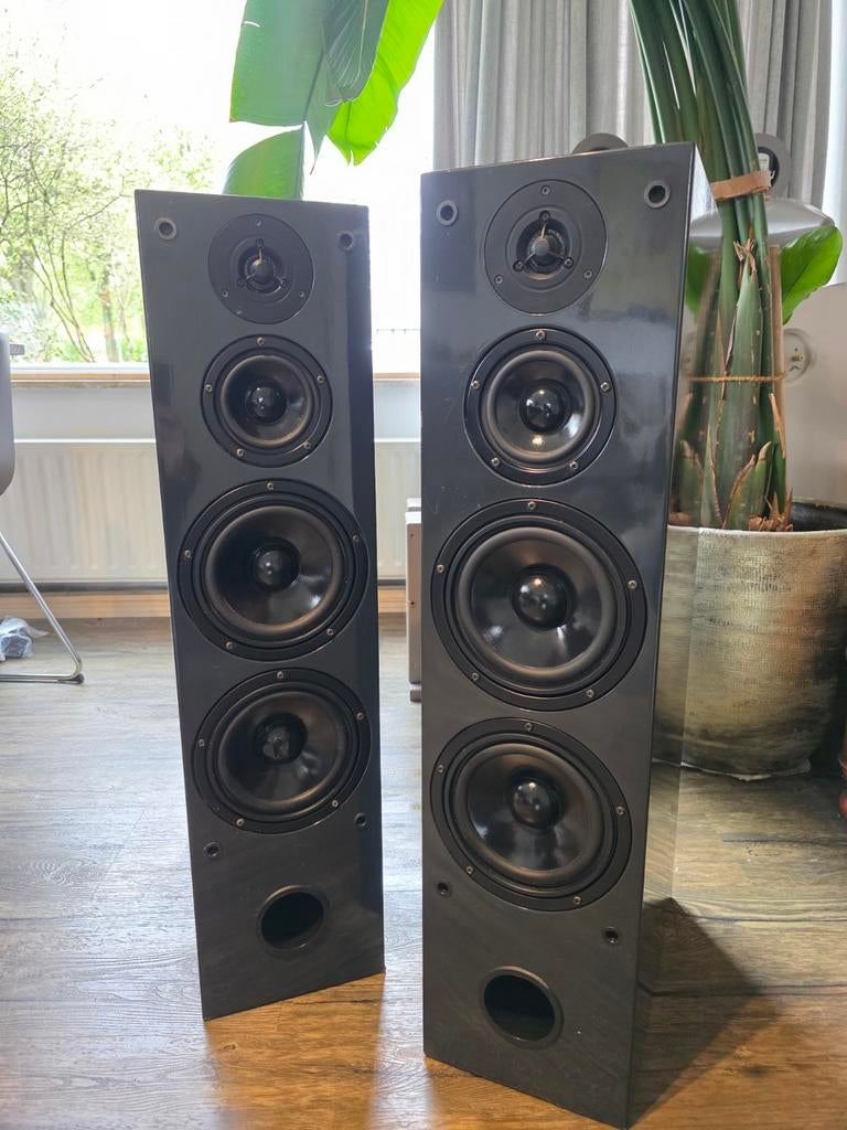 Visaton Alto III C 4
way bas reflex, Audio, Tv en Foto, Luidsprekers, Ophalen, 120 watt of meer, Front, Rear of Stereo speakers
