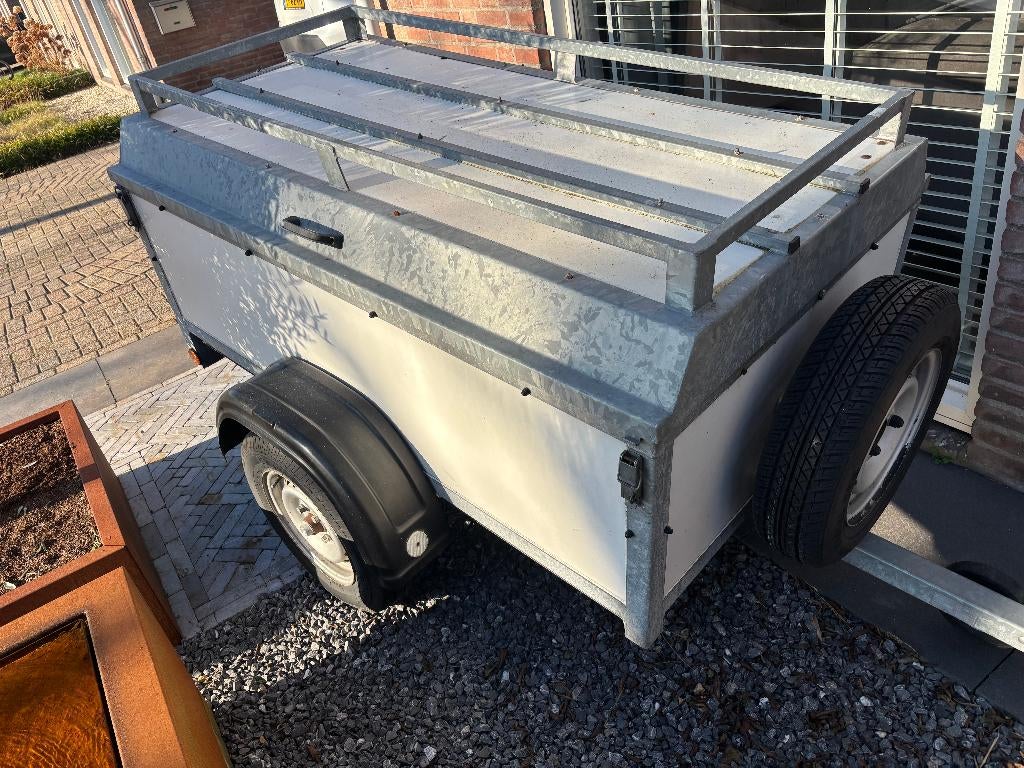 Bagagewagen huren/vakantie aanhanger te huur. (NIET TE KOOP), Tickets en Kaartjes, Autovignetten, Drie personen of meer