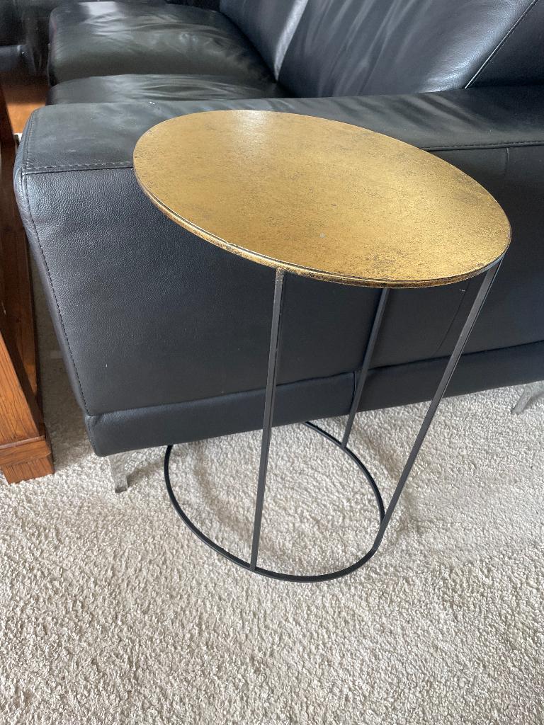 Stijlvolle goud/zwarte sofa bijzettafel met antieke look, Huis en Inrichting, Tafels | Bijzettafels, 45 tot 60 cm, Minder dan 55 cm
