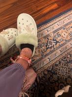 Mooie Crocs maat 37 met bedels, Ophalen of Verzenden, Nieuw, Groen, Slippers