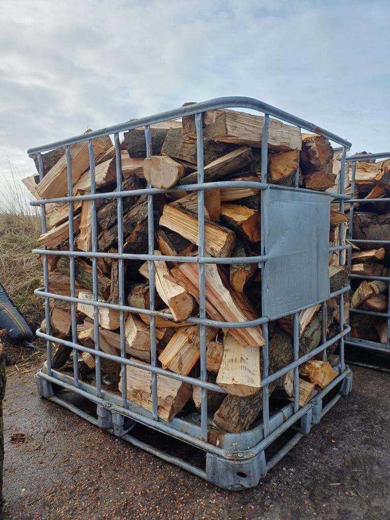 Gekloofd brandhout in IBC-container, 6 m³ of meer, Ophalen of Verzenden, Overige houtsoorten, Blokken