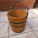 houten emmer, Ophalen