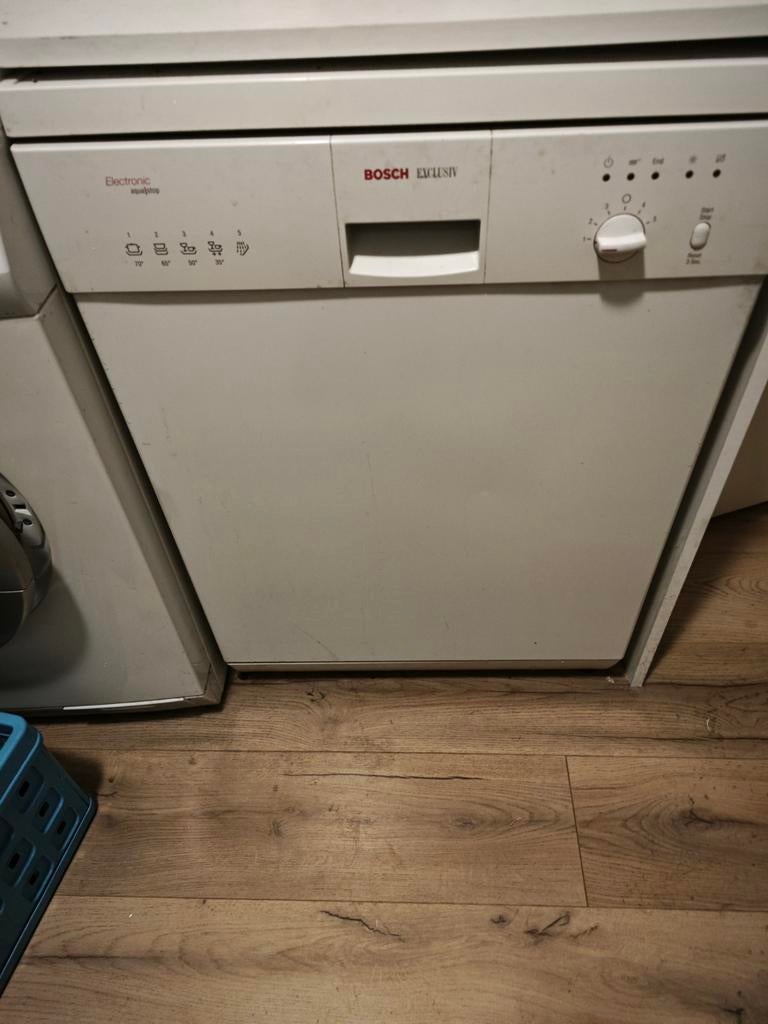 MOET WEG! Bosch vrijstaande vaatwasser, Ophalen, Gebruikt