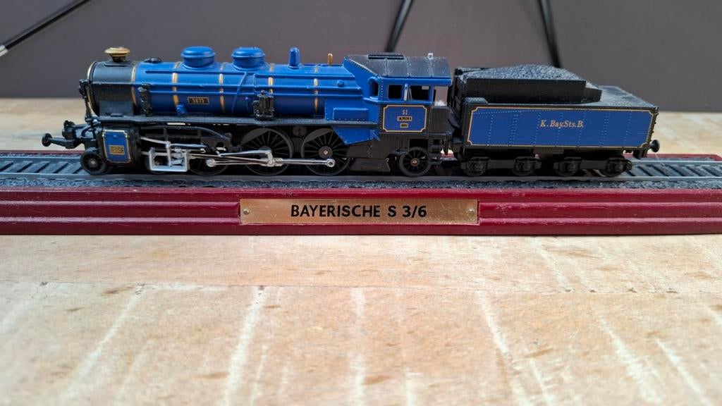 Model treinen, Ophalen, Gelijkstroom of Wisselstroom, Boek, Tijdschrift of Catalogus, Overige merken