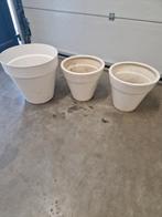 Grote witte bloempotten 2 steen 1 kunstof., Ophalen, Steen, Gebruikt, Rond