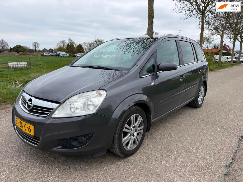 Opel Zafira 2.2 Cosmo 7-Pers/Airco/Navi/ Apk 02-2027, Auto's, Opel, Voorwielaandrijving, Stof, Gebruikt, 4 cilinders