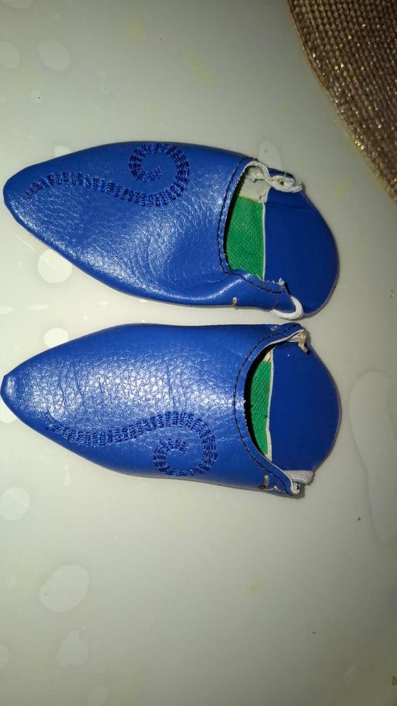 Blauwe Babouches - Marokkaanse Leren Sloffen, Ophalen of Verzenden, Zo goed als nieuw, Blauw, Pantoffels of Sloffen