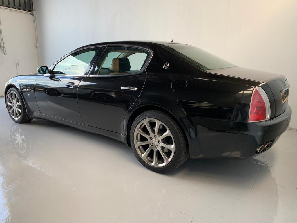 Maserati Quattroporte 4.2 Duo Select 134.000km NAP Navi Leer, Automaat, Gebruikt, Zwart, Bedrijf