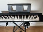 Yamaha Piaggero NP-12B in nieuwstaat met accessoires, Muziek en Instrumenten, Keyboards, 61 toetsen, Ophalen of Verzenden, Met standaard