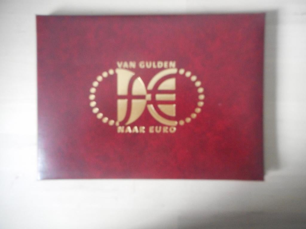 PTT Post. Van gulden postzegel naar euro postzegel., Ophalen of Verzenden, Overige thema's