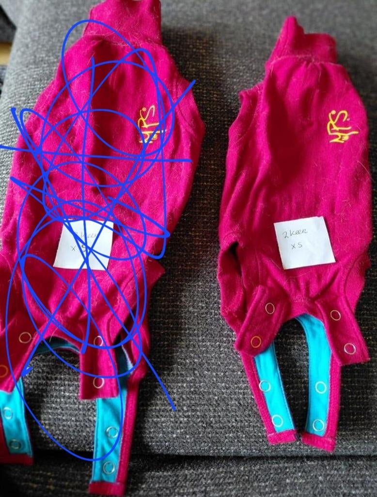 kitten rompers 3 keer S is verkocht, Ophalen of Verzenden, Nieuw