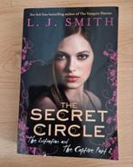 Boek l j smith the secret circle fantasy engels vampire 1, Ophalen of Verzenden, Zo goed als nieuw
