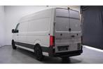 Volkswagen Crafter 2.0 TDI 140 pk L4H3 Airco, A € 26.800,0, Auto's, Bestelauto's, Stof, Gebruikt, Euro 6, 4 cilinders