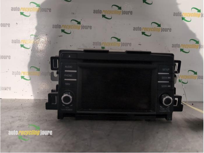 Radio van een Mazda CX-5, Gebruikt, -, -, Mazda