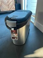 Curver petlife voer-bak, Ophalen, Zo goed als nieuw