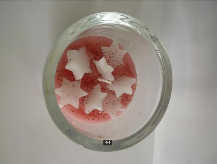 Kaars in glazen pot / sterren en glitters / kaarsje, Huis en Inrichting, Woonaccessoires | Kandelaars en Kaarsen, Zo goed als nieuw