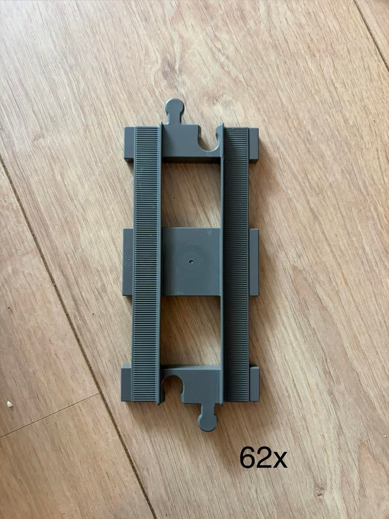 Duplo trein rails recht 62x, Ophalen, Zo goed als nieuw