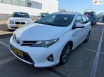 Toyota Auris Touring Sports 1.8 Hybrid Aspiration / AUTOMAAT, Euro 5, Gebruikt, 4 cilinders, Wit