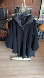 Poncho met mouwen, Kleding | Dames, Ophalen of Verzenden, Zo goed als nieuw, Maat 38/40 (M), Zwart
