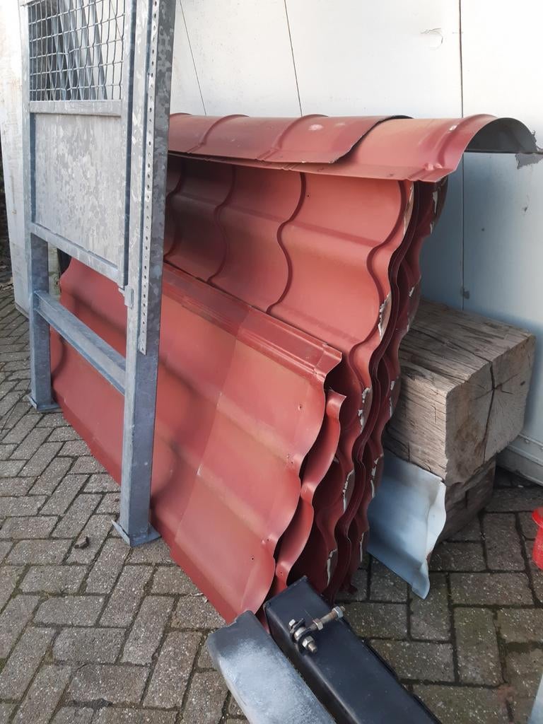 Dakpanplaten, Doe-het-zelf en Verbouw, Zwart, 15 m² of meer, Metaal, Ophalen