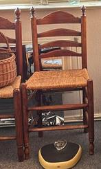 Traditionele knopstoel met ladderrug en bieszitting, Ophalen of Verzenden