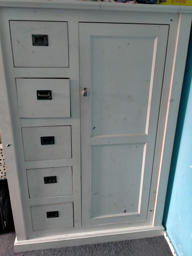 Kinderkledingkast, opruimkast en plank van hout, Ophalen of Verzenden, Gebruikt