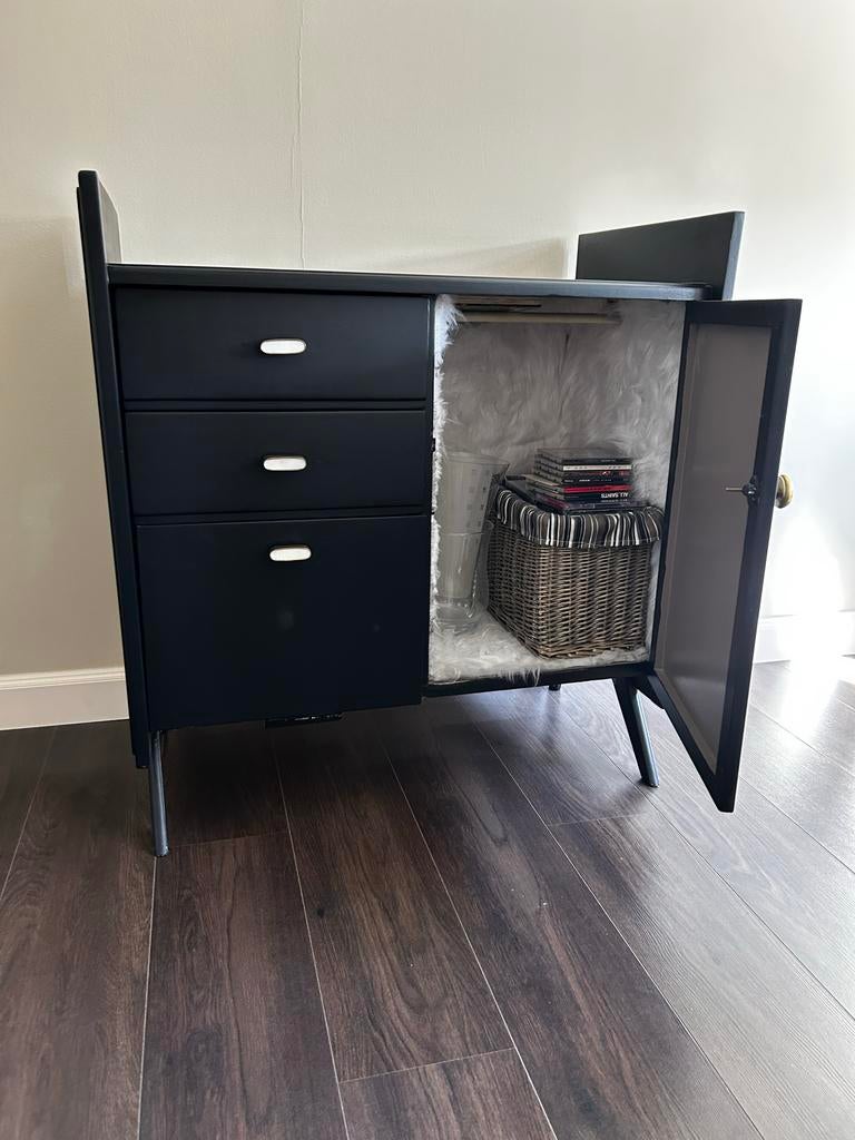 Zwart dressoir met 2 lades en 2 kastjes - modern design, Ophalen, Gebruikt, 1 of 2 laden, 50 tot 100 cm