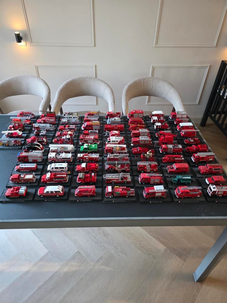 Grote collectie brandweerauto's schaalmodellen, Hobby en Vrije tijd, Modelbouw | Auto's en Voertuigen, Overige merken, 1:50 of kleiner