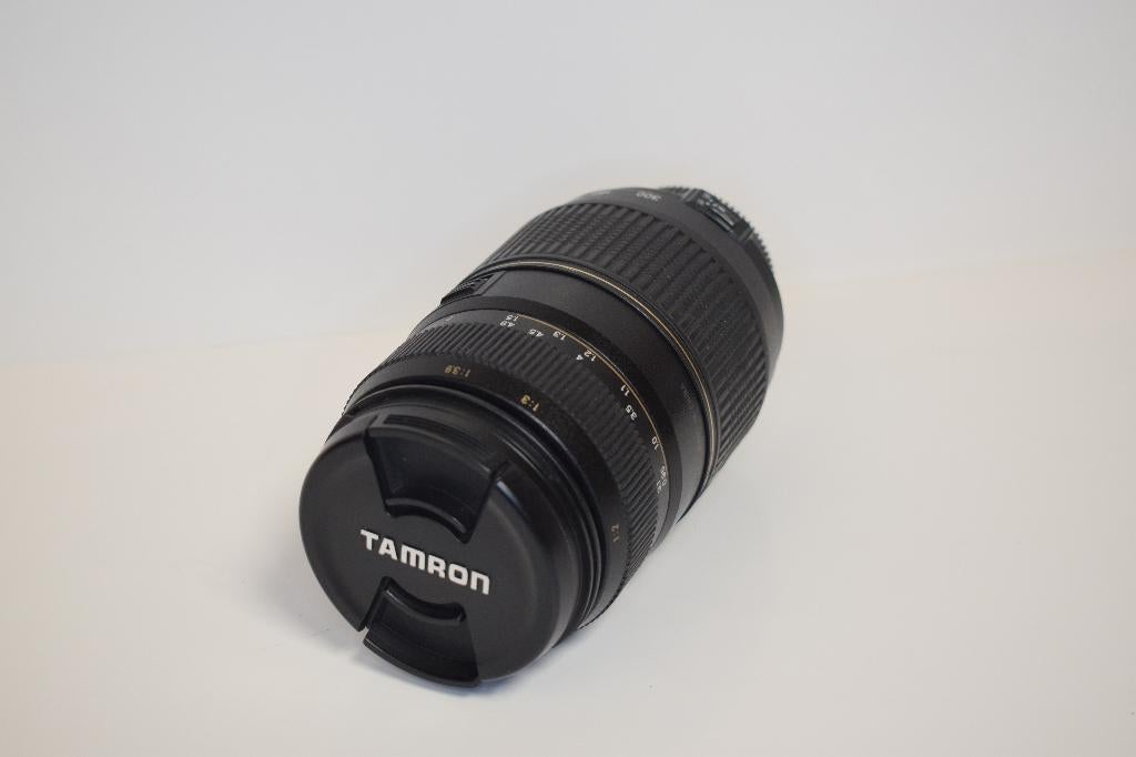 Tamron AF 70-300mm Tele-Macro Lens (Autofocus) (voor Nikon), Audio, Tv en Foto, Fotografie | Lenzen en Objectieven, Zo goed als nieuw