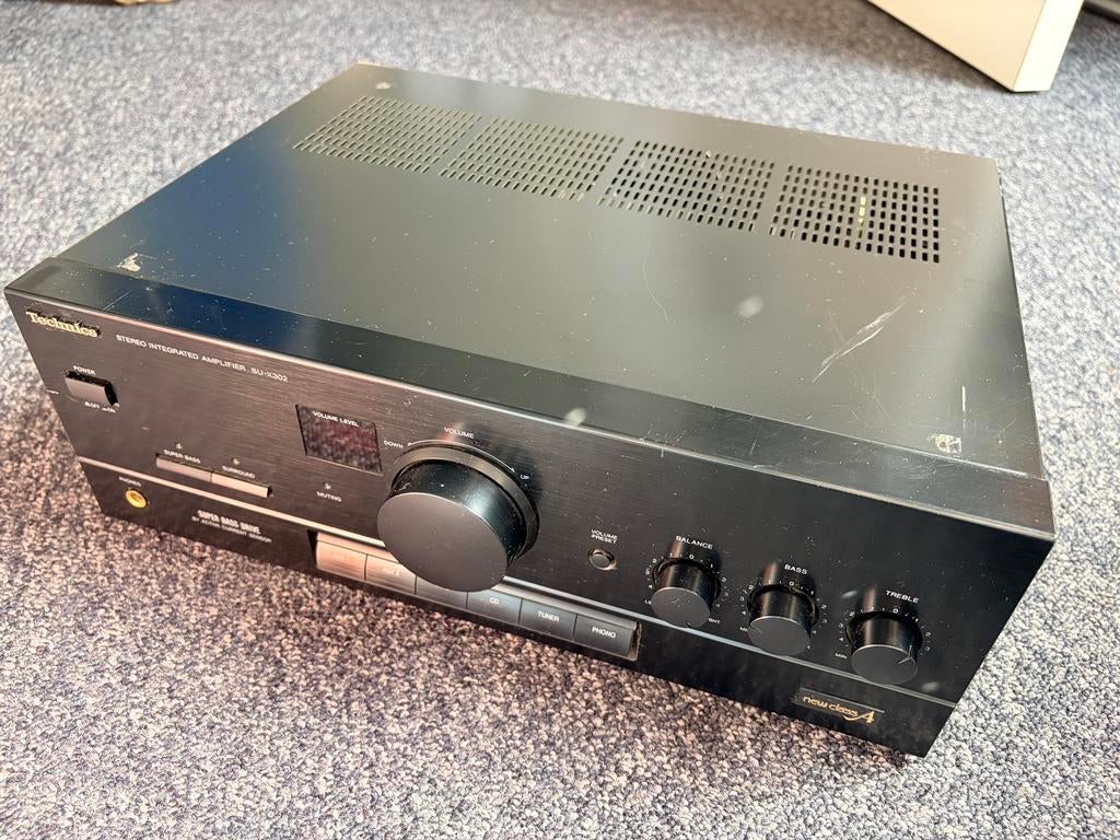 OPRUIMING, moet weg. Vintage Technics SU-X302, Audio, Tv en Foto, Versterkers en Receivers, Overige merken, Gebruikt, Ophalen of Verzenden