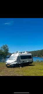 Stoere Buscamper 2019 - Automaat. Volledig Geïsoleerd, Chemisch toilet, Ringverwarming, Tot en met 2, Buitenlamp