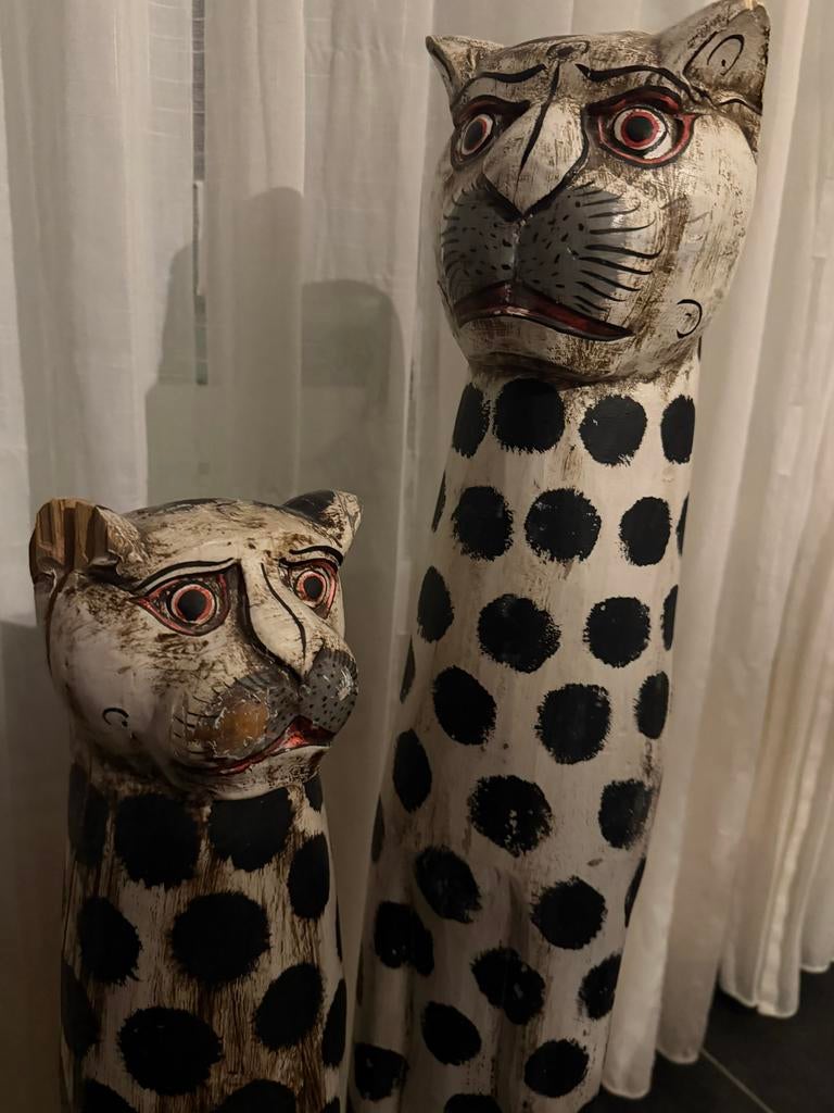 Set van 2 handgesneden houten luipaard beelden, Antiek en Kunst, Ophalen