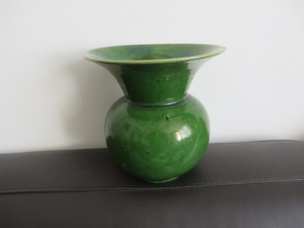 Antieke Adco Groningen aardewerk vaas, groen glazuur, Antiek en Kunst, Antiek | Vazen, Ophalen of Verzenden