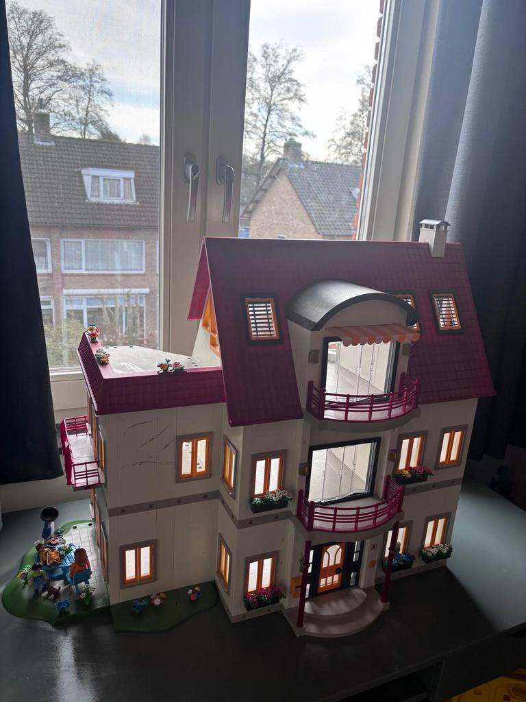 Playmobil huis 3 verdiepingen, Ophalen, Zo goed als nieuw