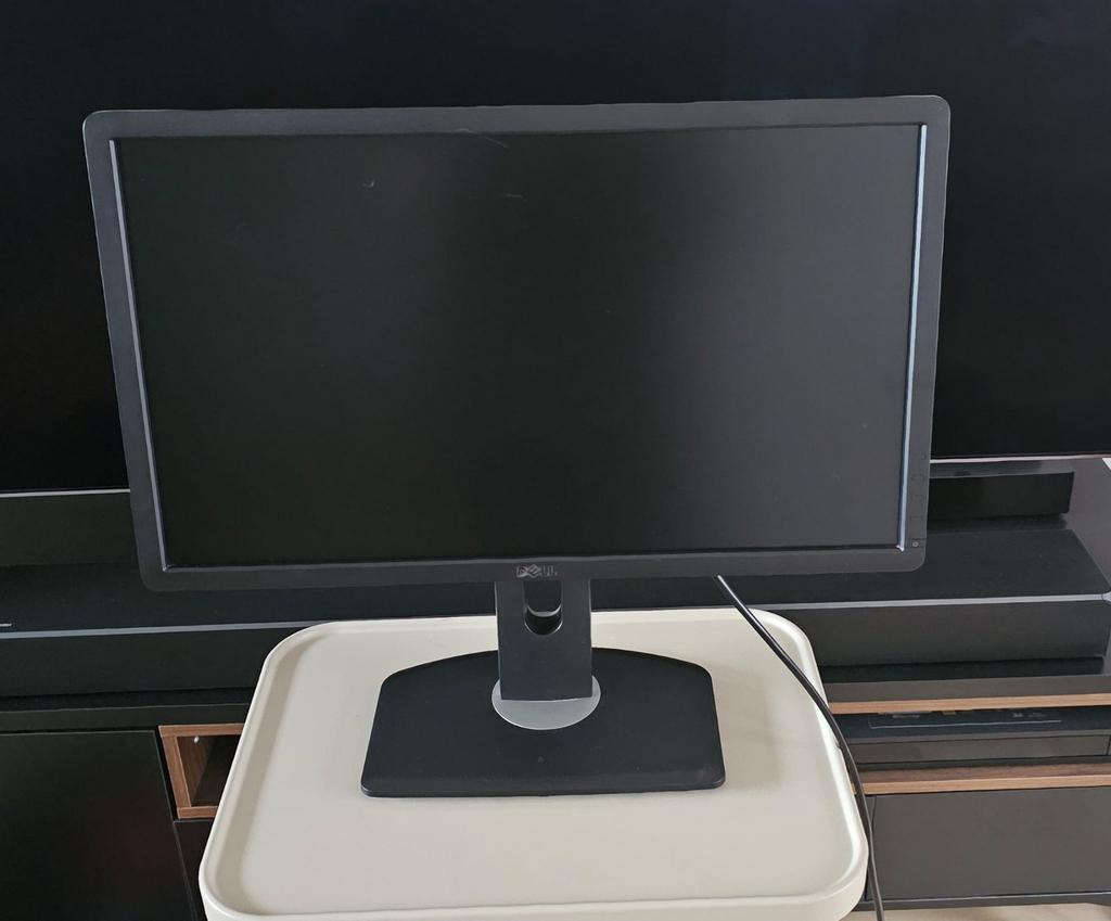 Dell model U2312HMt, Computers en Software, Monitoren, Ophalen, Draaibaar, IPS, Zo goed als nieuw