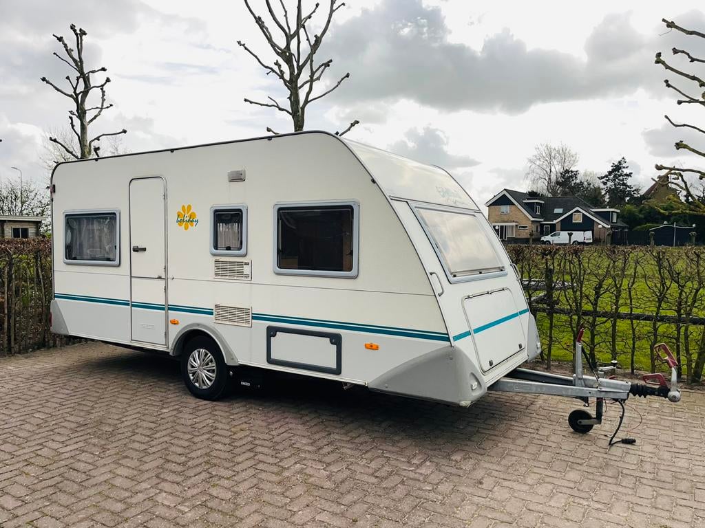 Knaus Eiffelland 5-persoons, Rondzit, Particulier, Luifel, Knaus