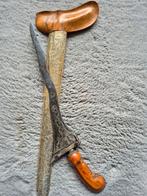 Antieke Javaanse keris met Pelét houten schede, Verzenden