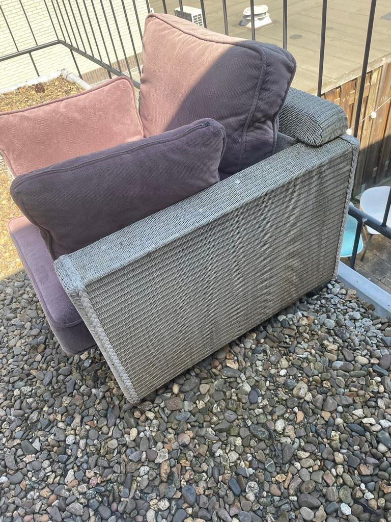 Gratis: Twee rotan stoelen met kussens - Eindhoven, Huis en Inrichting, Ophalen, Gebruikt, Twee, Overige kleuren
