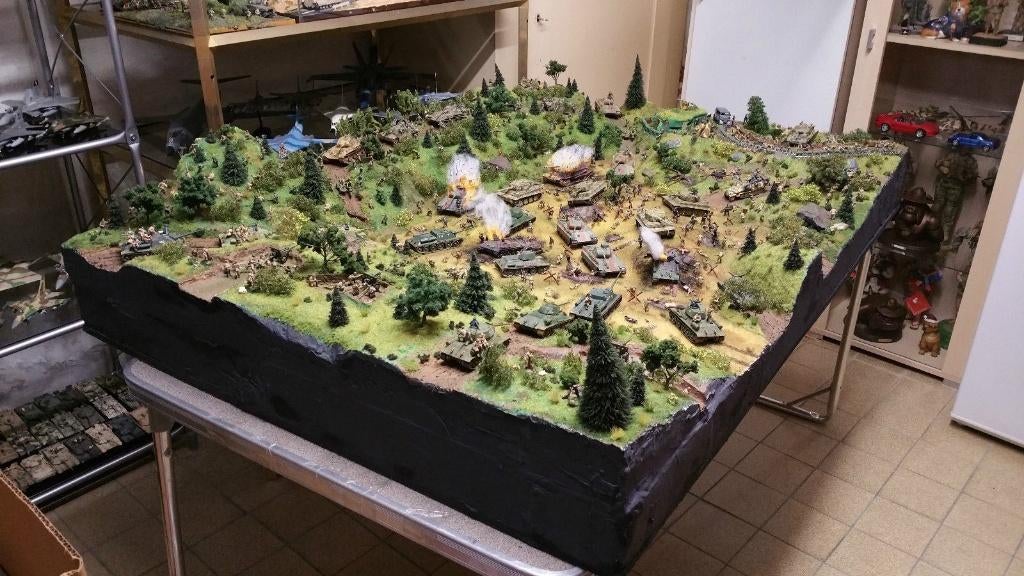 oude modeltanks en vliegtuigen gezocht 1:72, Ophalen, Gebruikt, 1:50 tot 1:144