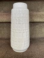 Scheurich witte vaas vintage/retro, Ophalen, Gebruikt, Wit, Aardewerk of Porselein