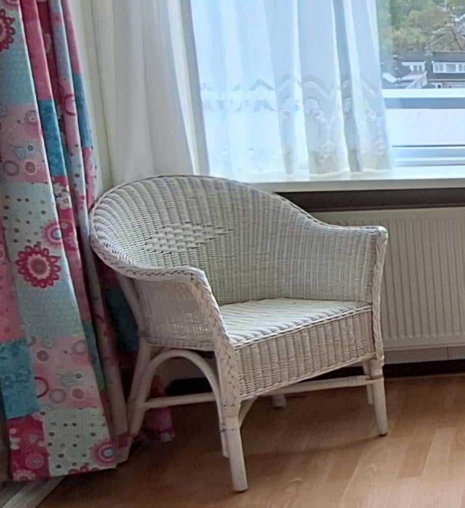 Rotan stoel, Ophalen, Wit, Riet of Rotan, Zo goed als nieuw