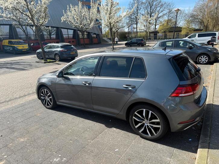 1.0 TSI Highline Business R DSG/ Airco/ Camera, Auto's, Volkswagen, Particulier, Golf, ABS, Achteruitrijcamera, Airbags, Airconditioning