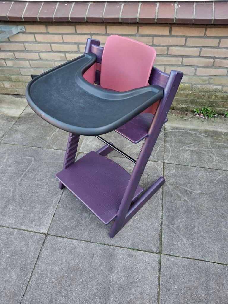 Stokke Tripp Trapp stoel, met tafelblad en babyset, Ophalen, Gebruikt, Meegroeistoel