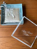 Ringkussen met kant en bloemapplicatie, uit Amerika!, Wit, Ophalen of Verzenden, Accessoires, Gedragen