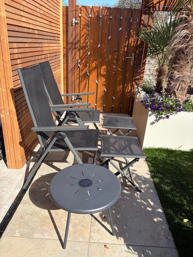 Tuinstoelen met tafel en kleine klapstoelen antraciet, Tuin en Terras, Ophalen of Verzenden, Gebruikt, Metaal, Inklapbaar