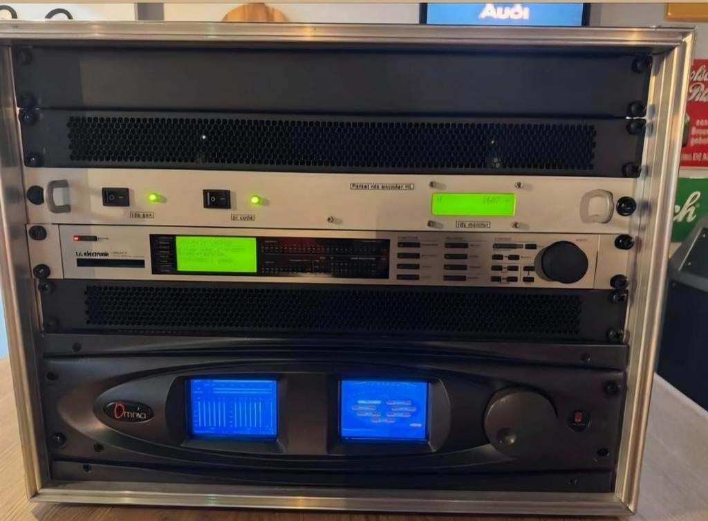 Tekoop complete Omnia fm 6, Ophalen, Video