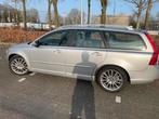Volvo V50 1.8 2009 Grijs, Auto's, Volvo, Voorwielaandrijving, 125 pk, Zwart, 4 cilinders