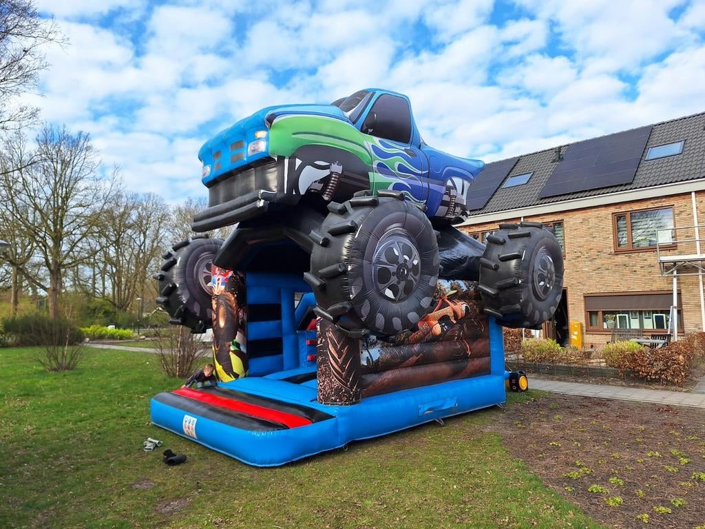 Te huur; Springkussen Monstertruck, Ophalen, Zo goed als nieuw, Overige