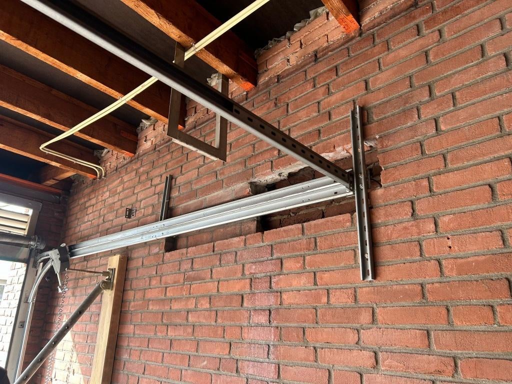 2x Roldeur garagedeur 341x235cm(elec.) +230x237,5cm. ( 084 ), Ophalen, Gebruikt, Garagedeur, Nb